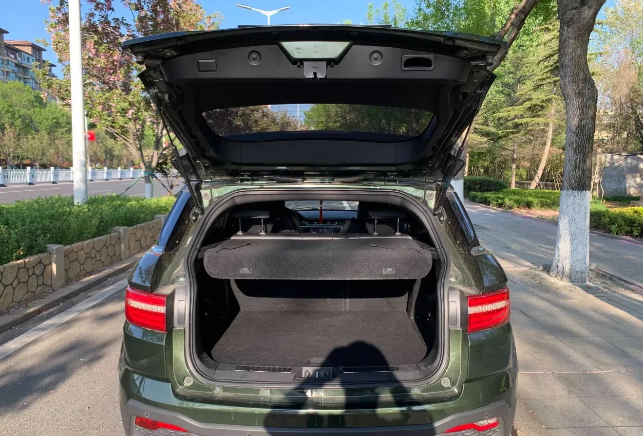 2018 Landwind X7 1.5T 163HP L4 8AT,autocango,china used car exporter,china ev exporter,chinese used car exporter,chinese used ev exporter