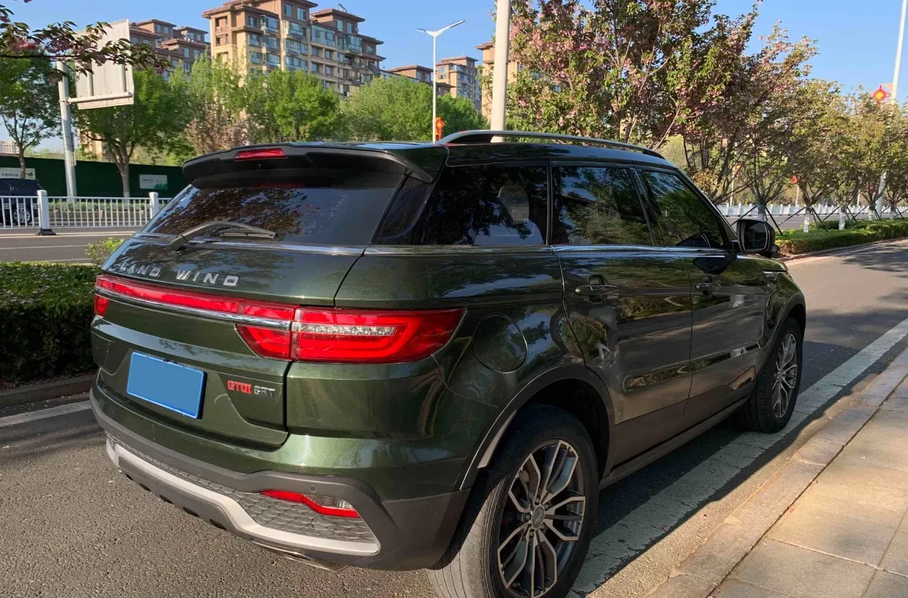 2018 Landwind X7 1.5T 163HP L4 8AT,autocango,china used car exporter,china ev exporter,chinese used car exporter,chinese used ev exporter