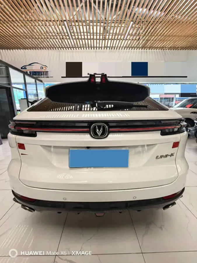 2021 ChangAn UNI-K 2.0T 233HP L4 8AT,autocango,china used car exporter,china ev exporter,chinese used car exporter,chinese used ev exporter