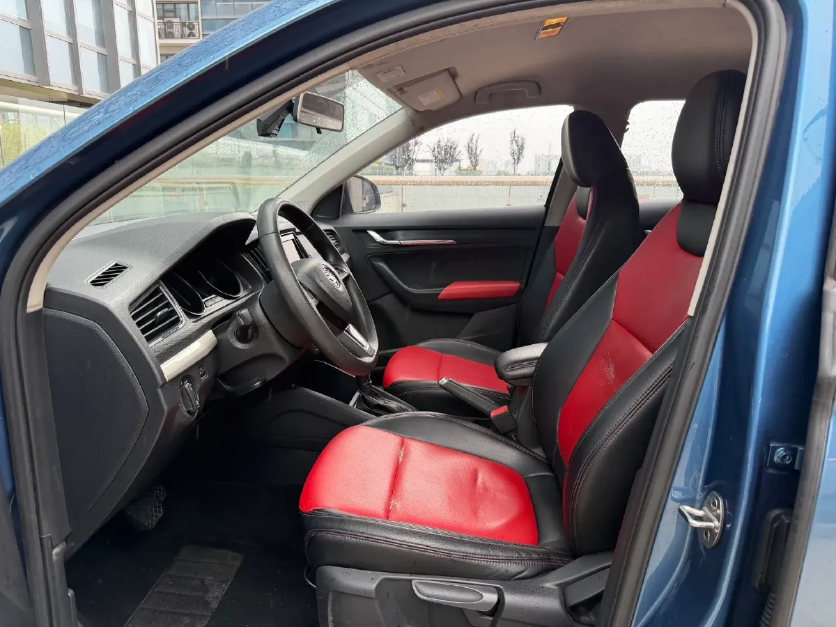 2018 Skoda Kamiq 1.5L 110HP L4 6AT,autocango,china used car exporter,china ev exporter,chinese used car exporter,chinese used ev exporter