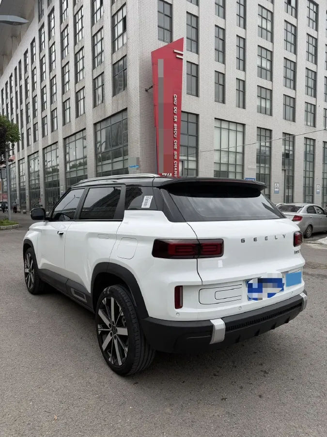 2023 Geely ICON 1.5T 181HP L4 7DCT,autocango,china used car exporter,china ev exporter,chinese used car exporter,chinese used ev exporter