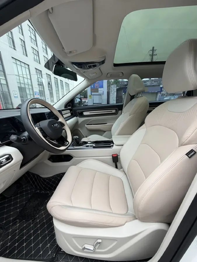 2023 Geely ICON 1.5T 181HP L4 7DCT,autocango,china used car exporter,china ev exporter,chinese used car exporter,chinese used ev exporter