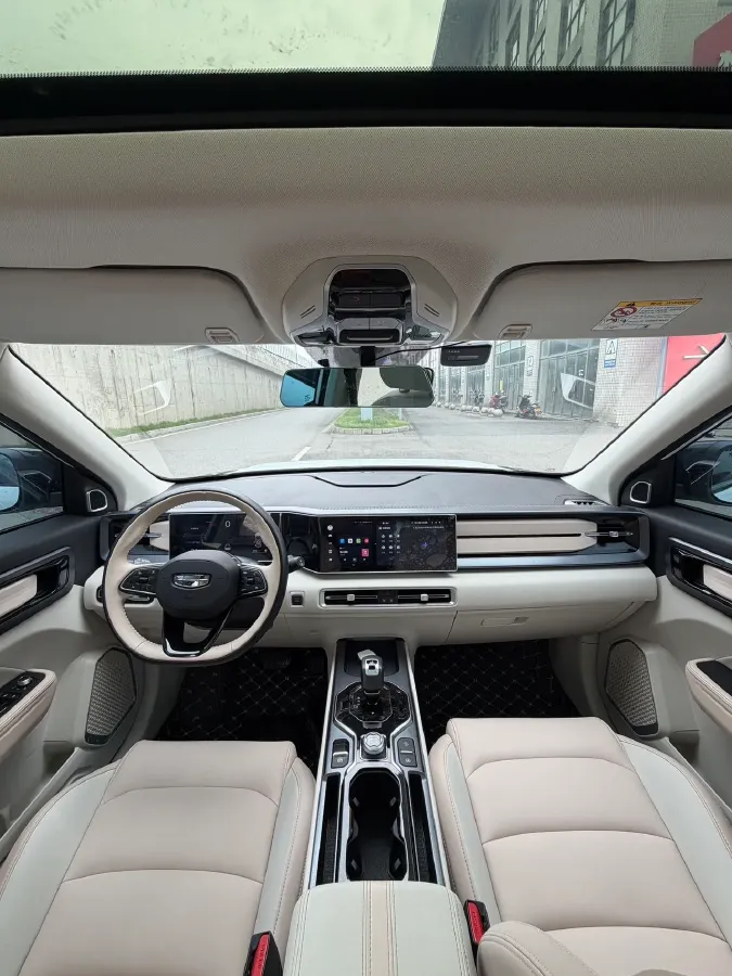 2023 Geely ICON 1.5T 181HP L4 7DCT,autocango,china used car exporter,china ev exporter,chinese used car exporter,chinese used ev exporter