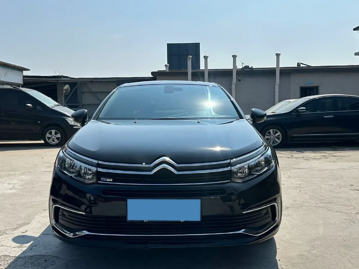2017 Citroen C5 1.8T 204HP L4 6AT,autocango,china used car exporter,china ev exporter,chinese used car exporter,chinese used ev exporter