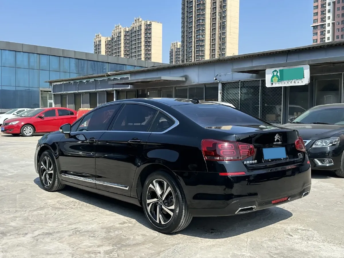 2017 Citroen C5 1.8T 204HP L4 6AT,autocango,china used car exporter,china ev exporter,chinese used car exporter,chinese used ev exporter