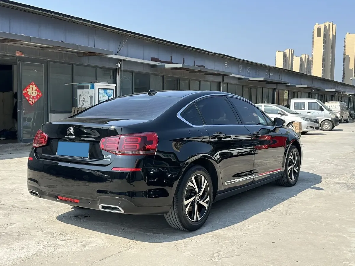 2017 Citroen C5 1.8T 204HP L4 6AT,autocango,china used car exporter,china ev exporter,chinese used car exporter,chinese used ev exporter