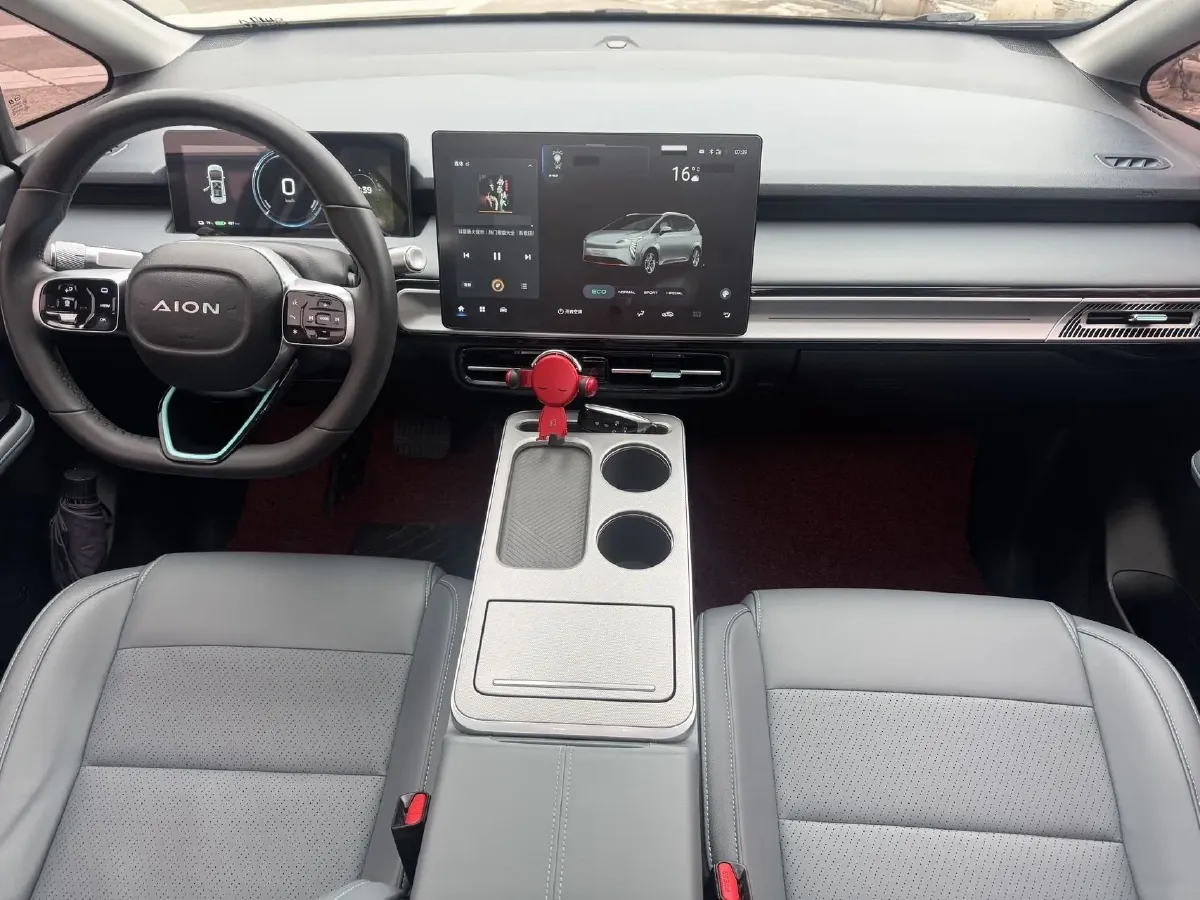 2024 Leapmotor C11 1.5L 95HP L4 REEV 43.74KWH,autocango,china used car exporter,china ev exporter,chinese used car exporter,chinese used ev exporter