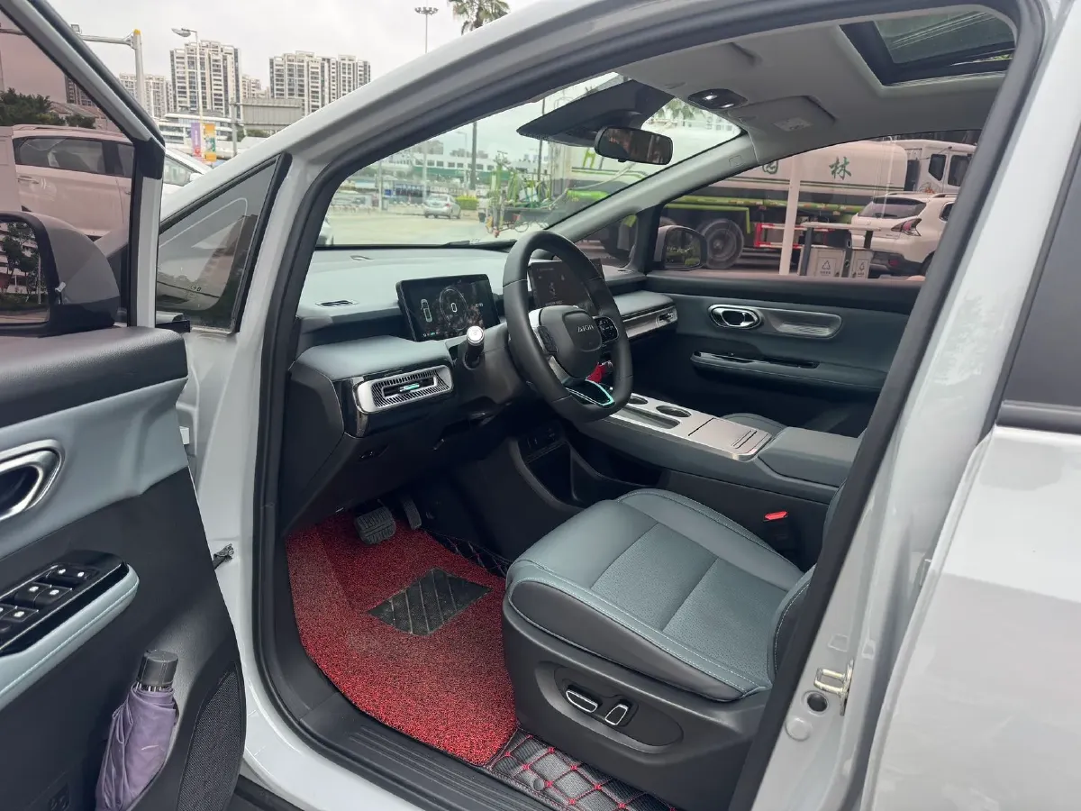 2024 Leapmotor C11 1.5L 95HP L4 REEV 43.74KWH,autocango,china used car exporter,china ev exporter,chinese used car exporter,chinese used ev exporter