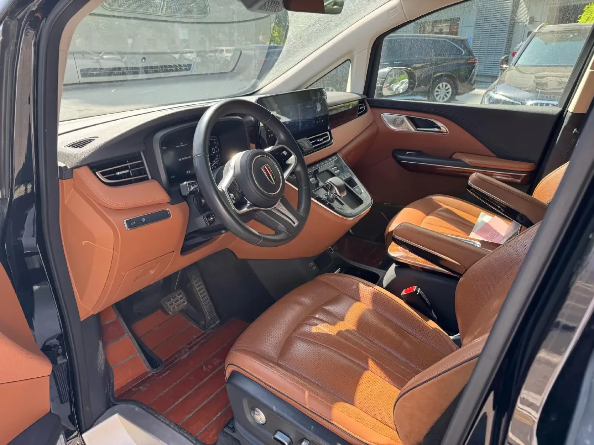 2023 HongQi HQ9 2.0T 252HP L4 8AT,autocango,china used car exporter,china ev exporter,chinese used car exporter,chinese used ev exporter