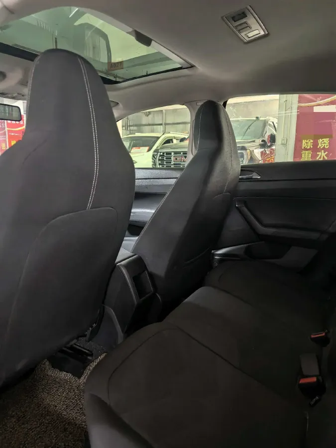 2019 Volkswagen Polo 1.5L 113HP L4 5MT,autocango,china used car exporter,china ev exporter,chinese used car exporter,chinese used ev exporter