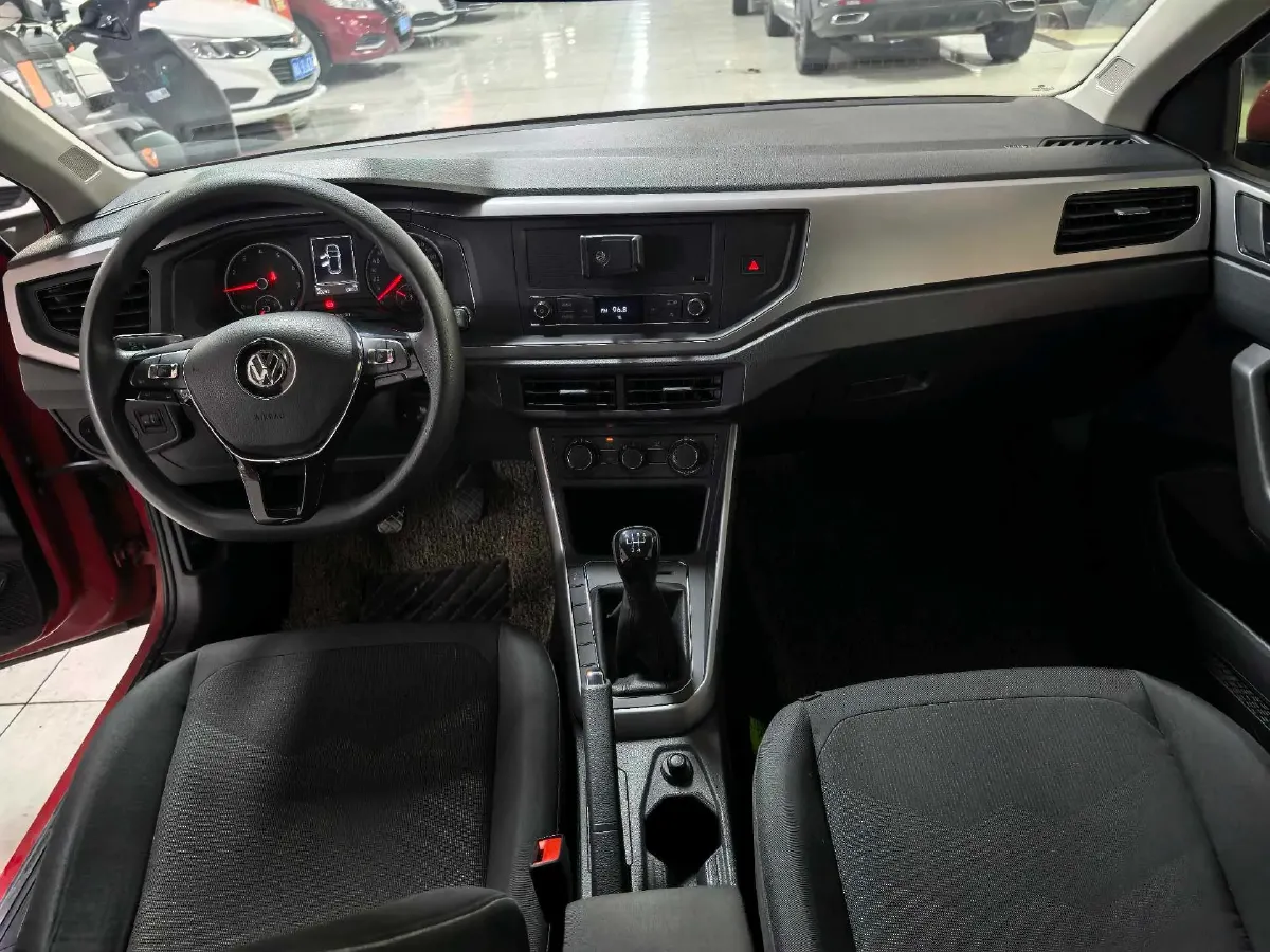 2019 Volkswagen Polo 1.5L 113HP L4 5MT,autocango,china used car exporter,china ev exporter,chinese used car exporter,chinese used ev exporter