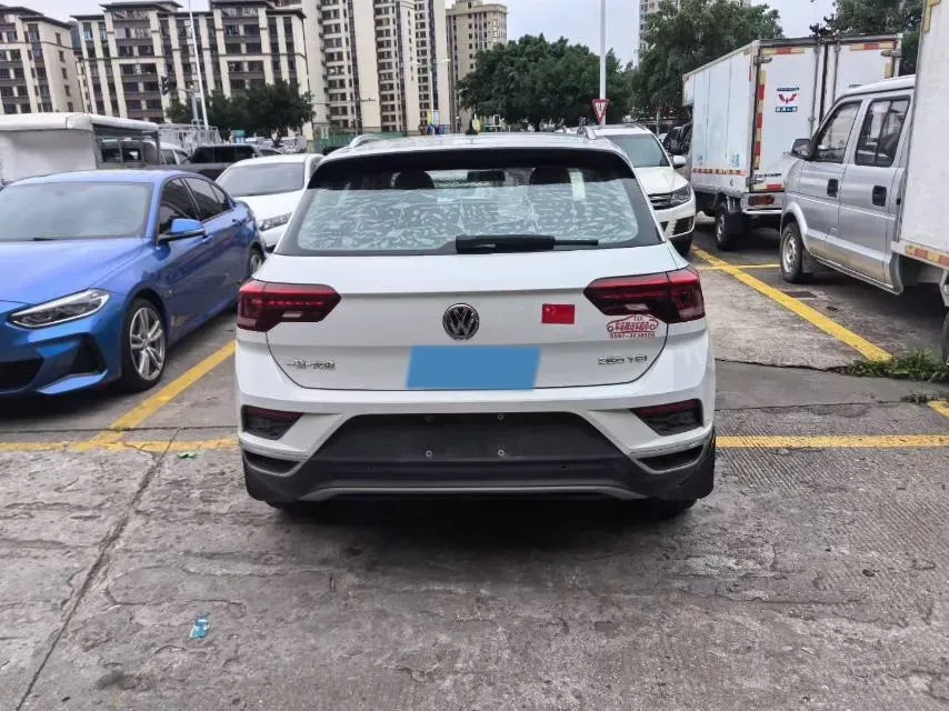 2020 Volkswagen T-Roc 1.4T 150HP L4 7DCT,autocango,china used car exporter,china ev exporter,chinese used car exporter,chinese used ev exporter
