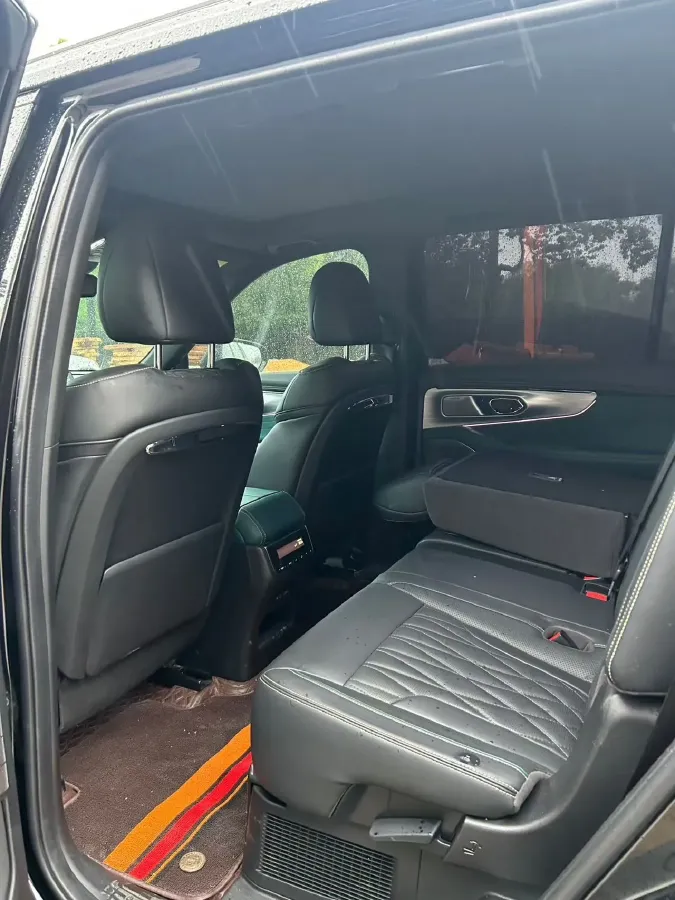 2022 GAC Trumpchi GS8 2.0T 190HP L4 E-CVT Hybrid,autocango,china used car exporter,china ev exporter,chinese used car exporter,chinese used ev exporter