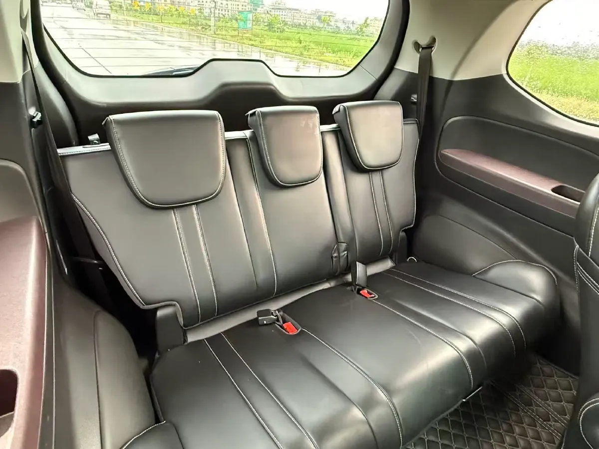 2021 GAC Trumpchi M6 1.5T 169HP L4 7DCT,autocango,china used car exporter,china ev exporter,chinese used car exporter,chinese used ev exporter