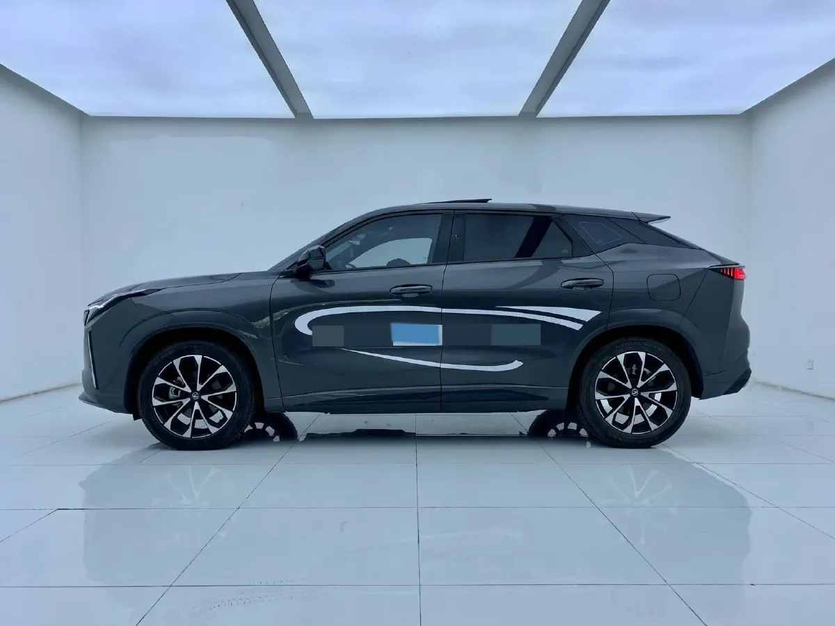 2024 ChangAn UNI-Z 1.5L 98HP L4 E-CVT PHEV 18.4KWH,autocango,china used car exporter,china ev exporter,chinese used car exporter,chinese used ev exporter