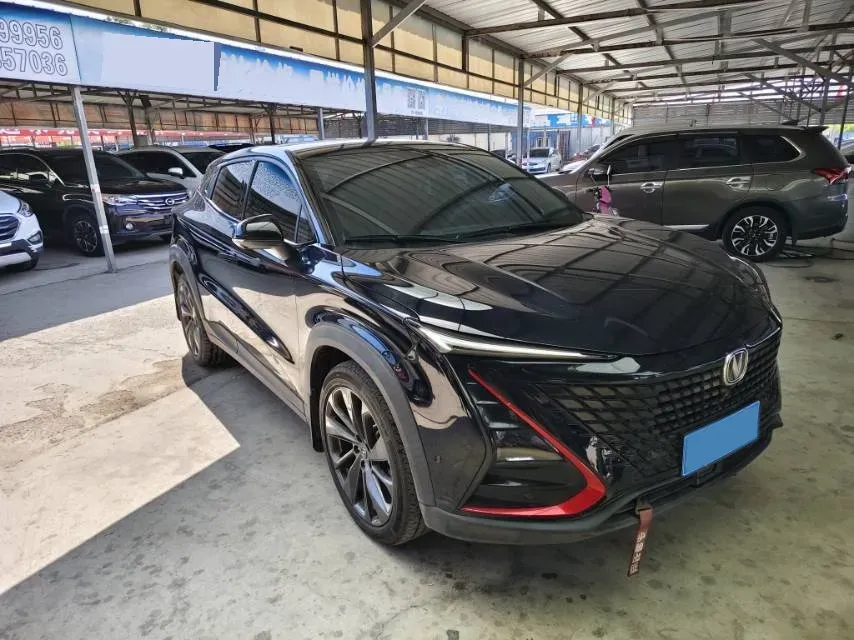 2020 ChangAn UNI-T 1.5T 180HP L4 7DCT,autocango,china used car exporter,china ev exporter,chinese used car exporter,chinese used ev exporter