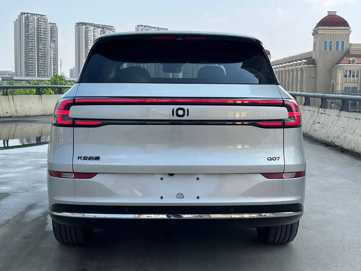 2025 ChangAn QiYuan Q07 1.5L 98HP L4 E-CVT PHEV,autocango,china used car exporter,china ev exporter,chinese used car exporter,chinese used ev exporter