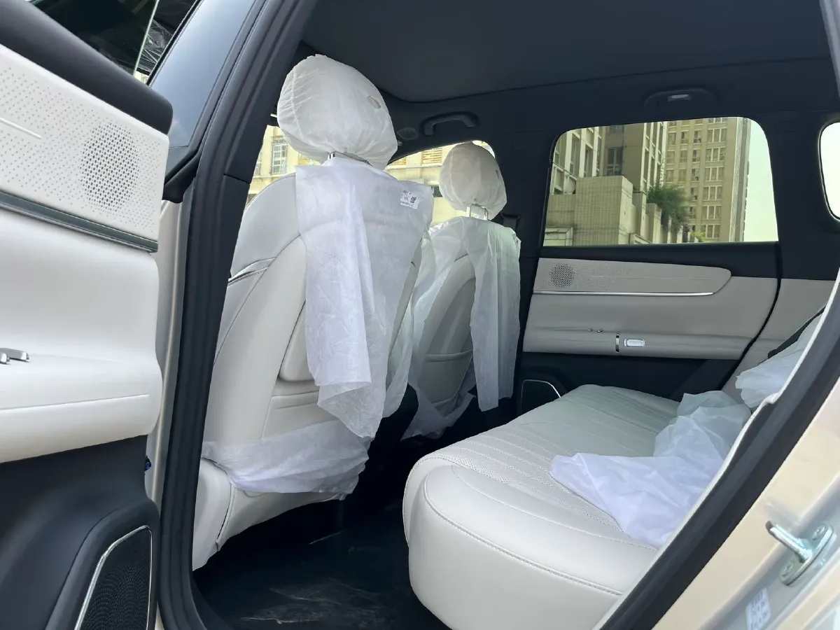 2025 ChangAn QiYuan Q07 1.5L 98HP L4 E-CVT PHEV,autocango,china used car exporter,china ev exporter,chinese used car exporter,chinese used ev exporter