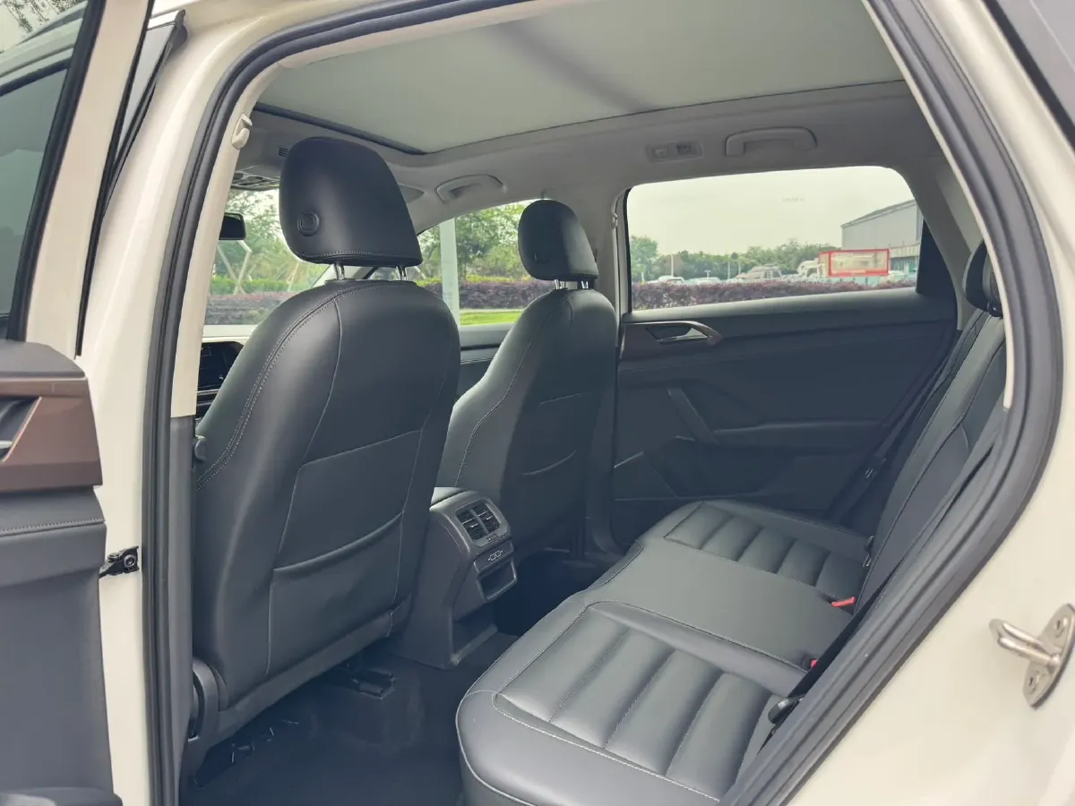 2020 Volkswagen Tharu 1.4T 150HP L4 7DCT,autocango,china used car exporter,china ev exporter,chinese used car exporter,chinese used ev exporter