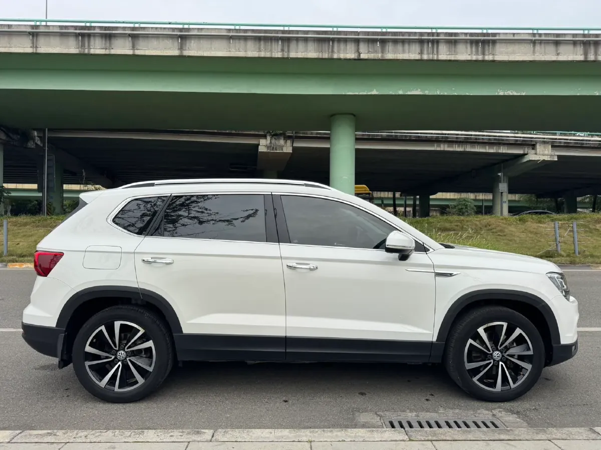 2020 Volkswagen Tharu 1.4T 150HP L4 7DCT,autocango,china used car exporter,china ev exporter,chinese used car exporter,chinese used ev exporter