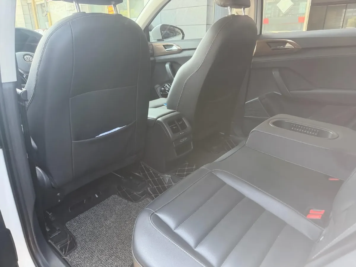 2020 Volkswagen Tharu 1.4T 150HP L4 7DCT,autocango,china used car exporter,china ev exporter,chinese used car exporter,chinese used ev exporter