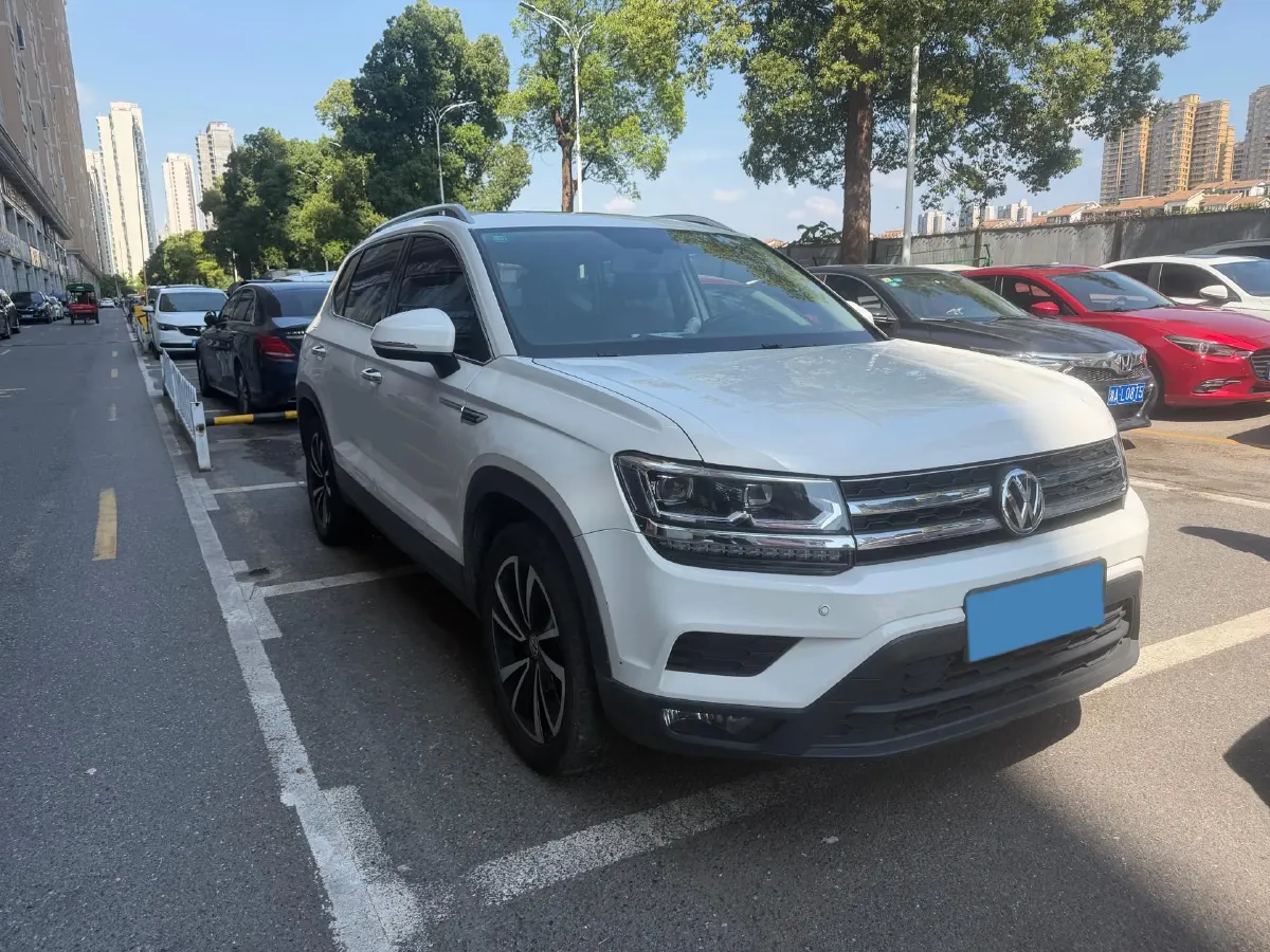 2020 Volkswagen Tharu 1.4T 150HP L4 7DCT,autocango,china used car exporter,china ev exporter,chinese used car exporter,chinese used ev exporter