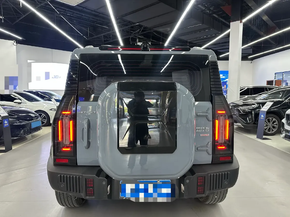 2023 Jetour Traveller 2.0T 254HP L4 7DCT,autocango,china used car exporter,china ev exporter,chinese used car exporter,chinese used ev exporter