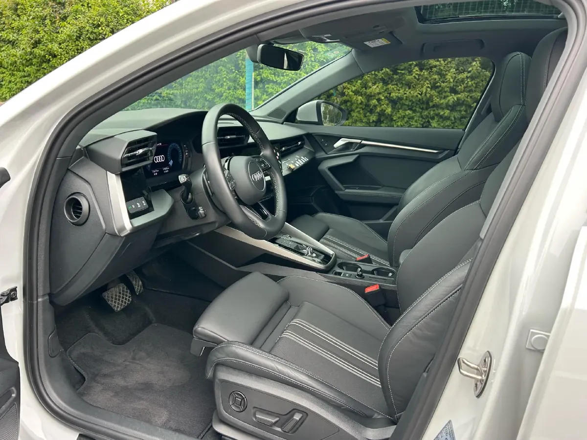 2022 Audi A3 1.4T 150HP L4 7DCT,autocango,china used car exporter,china ev exporter,chinese used car exporter,chinese used ev exporter