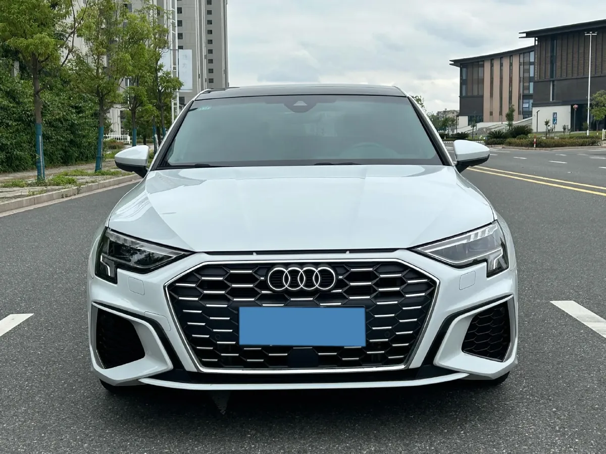 2022 Audi A3 1.4T 150HP L4 7DCT,autocango,china used car exporter,china ev exporter,chinese used car exporter,chinese used ev exporter