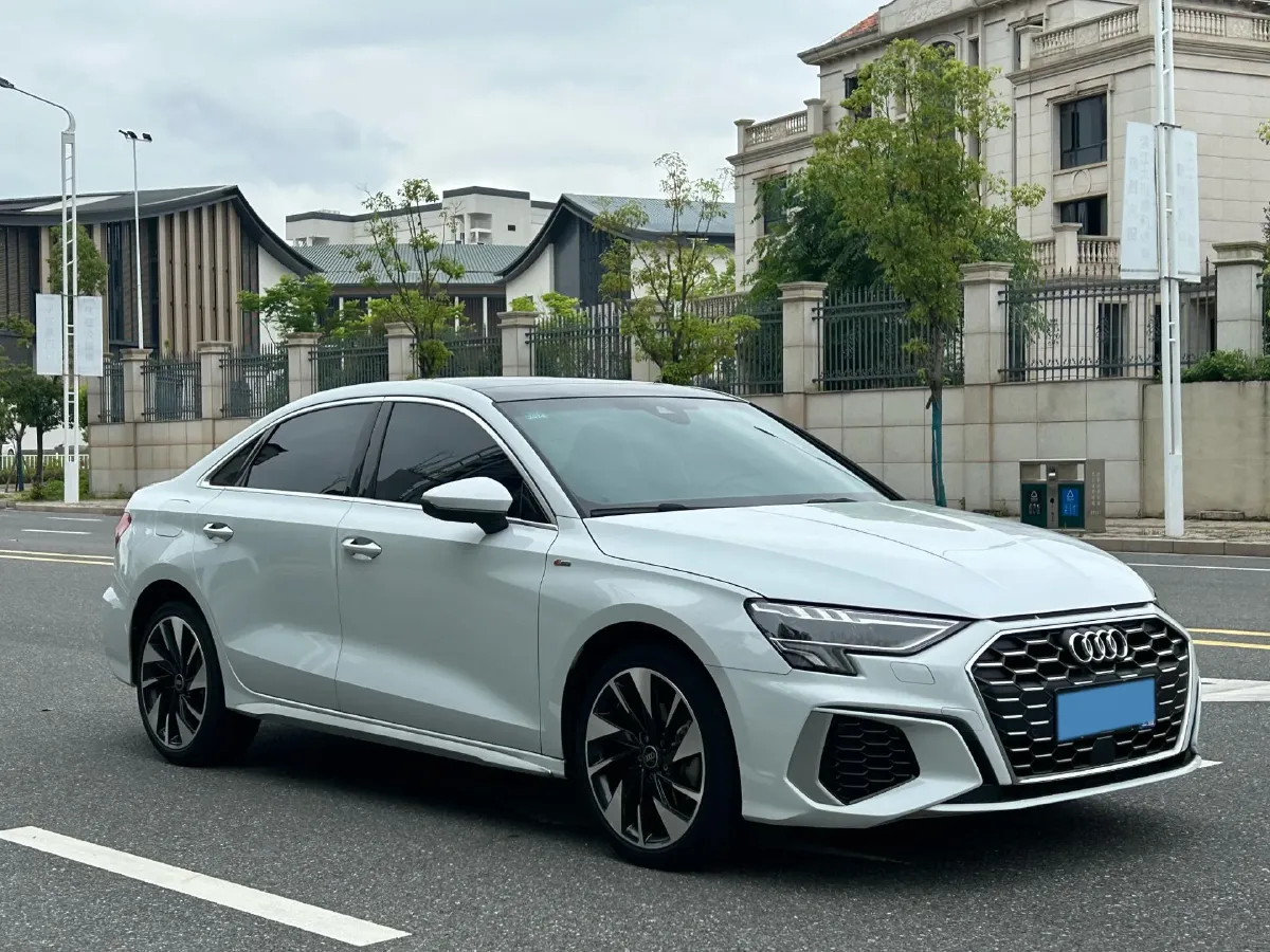 2022 Audi A3 1.4T 150HP L4 7DCT,autocango,china used car exporter,china ev exporter,chinese used car exporter,chinese used ev exporter