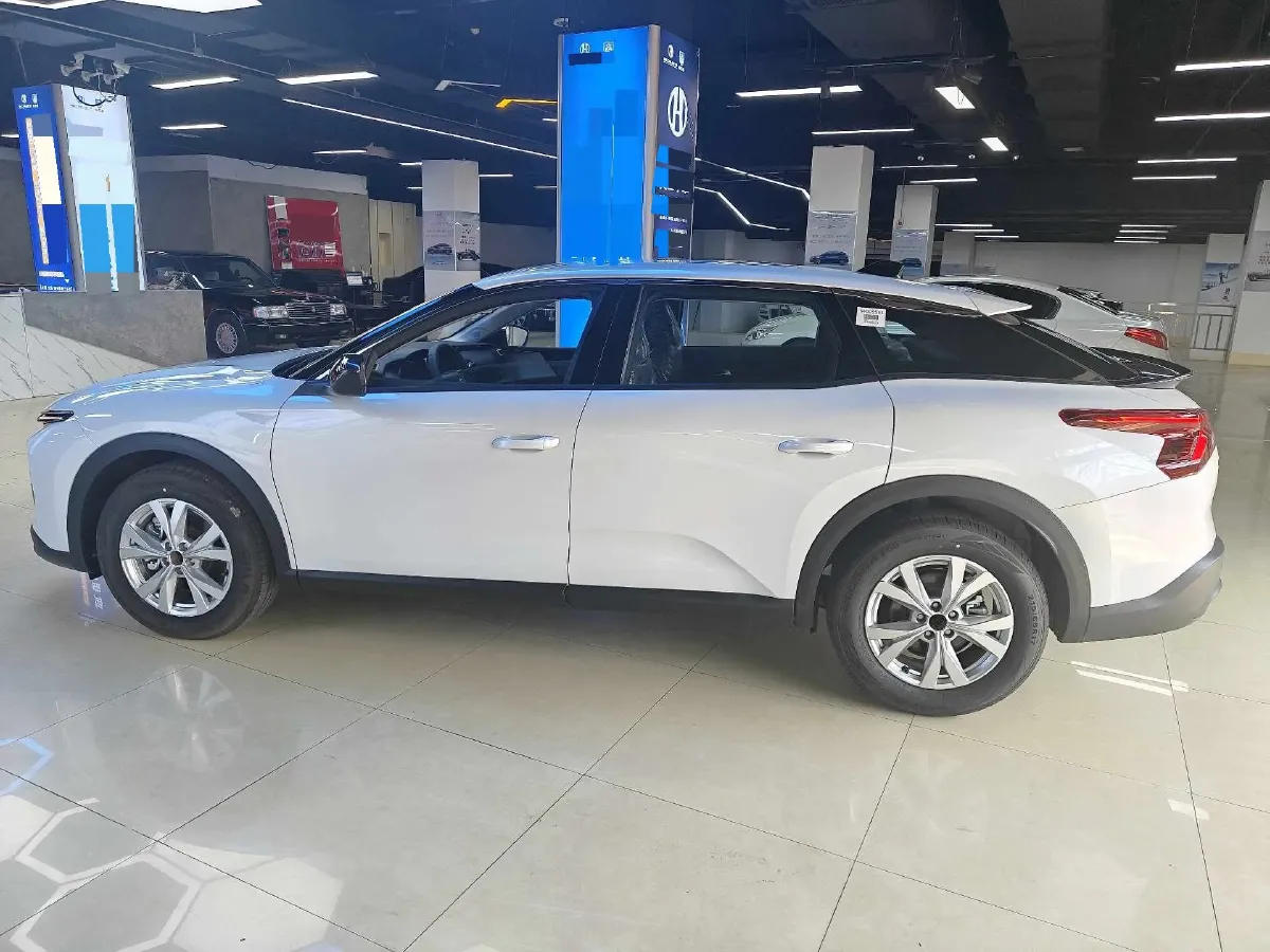 2025 Geely Preface 1.5T 181HP L4 7DCT,autocango,china used car exporter,china ev exporter,chinese used car exporter,chinese used ev exporter