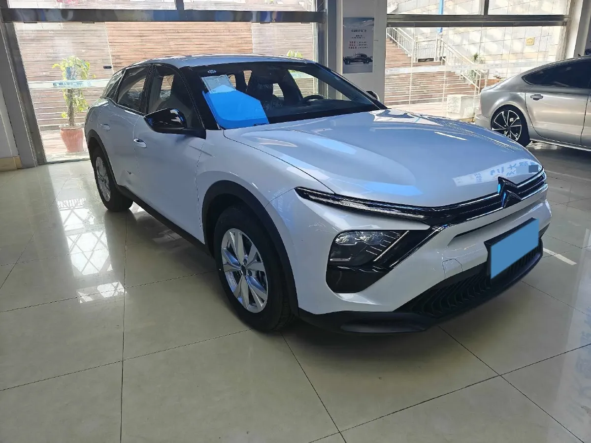 2025 Geely Preface 1.5T 181HP L4 7DCT,autocango,china used car exporter,china ev exporter,chinese used car exporter,chinese used ev exporter