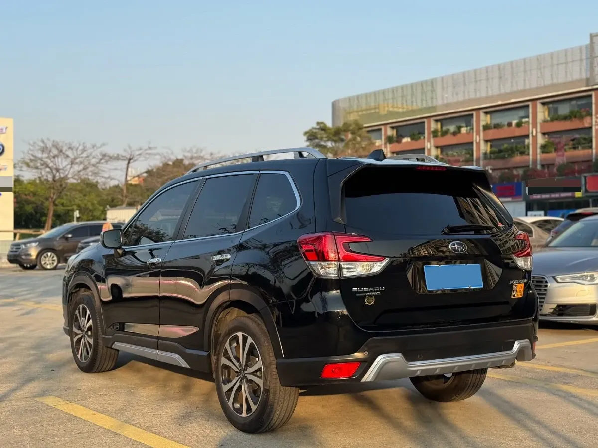 2022 Subaru Forester 2.0L 154HP H4 CVT,autocango,china used car exporter,china ev exporter,chinese used car exporter,chinese used ev exporter