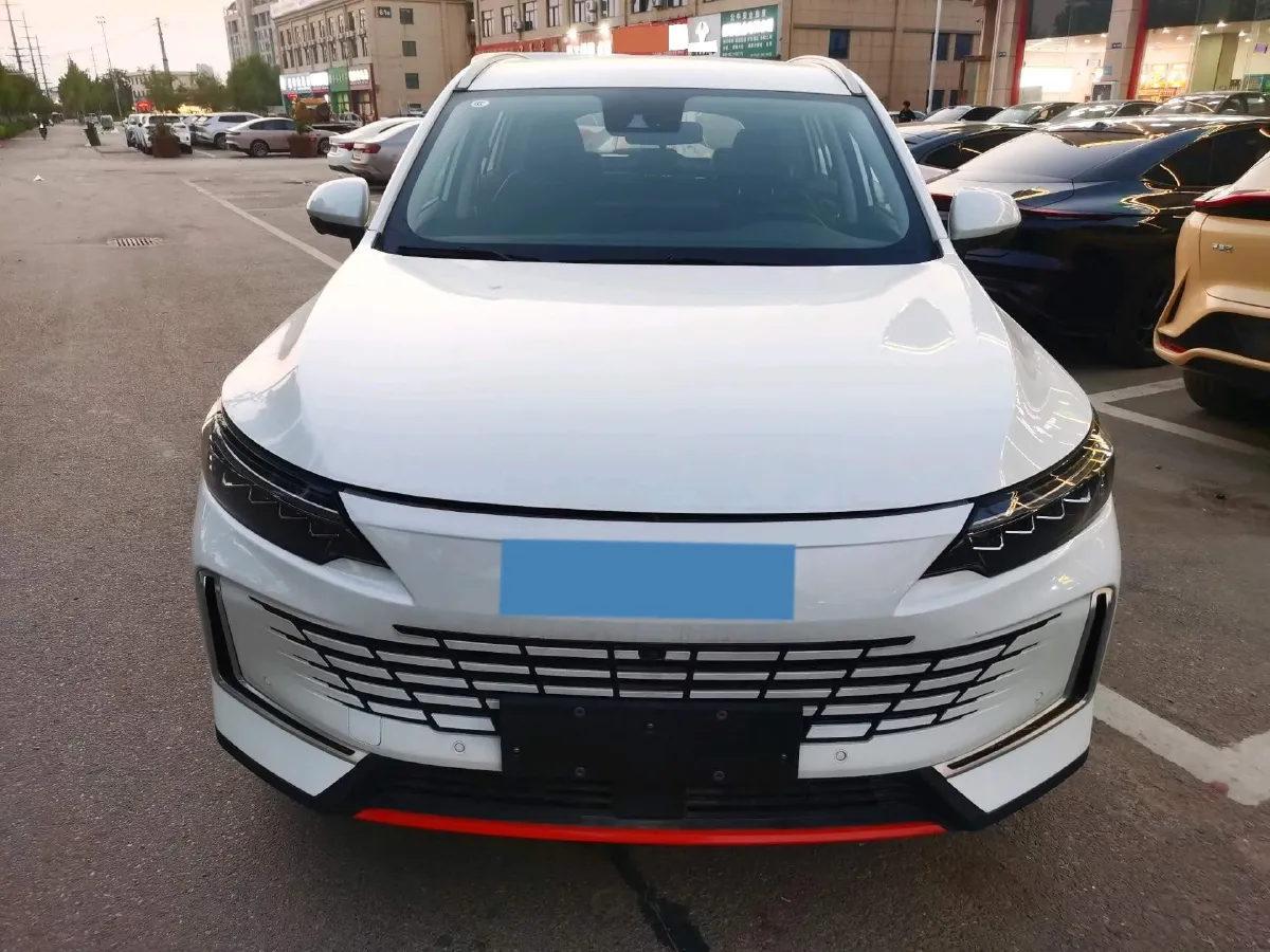 2024 Skyworth HT-i 1.5L 110HP L4 E-CVT PHEV 21.68KWH,autocango,china used car exporter,china ev exporter,chinese used car exporter,chinese used ev exporter