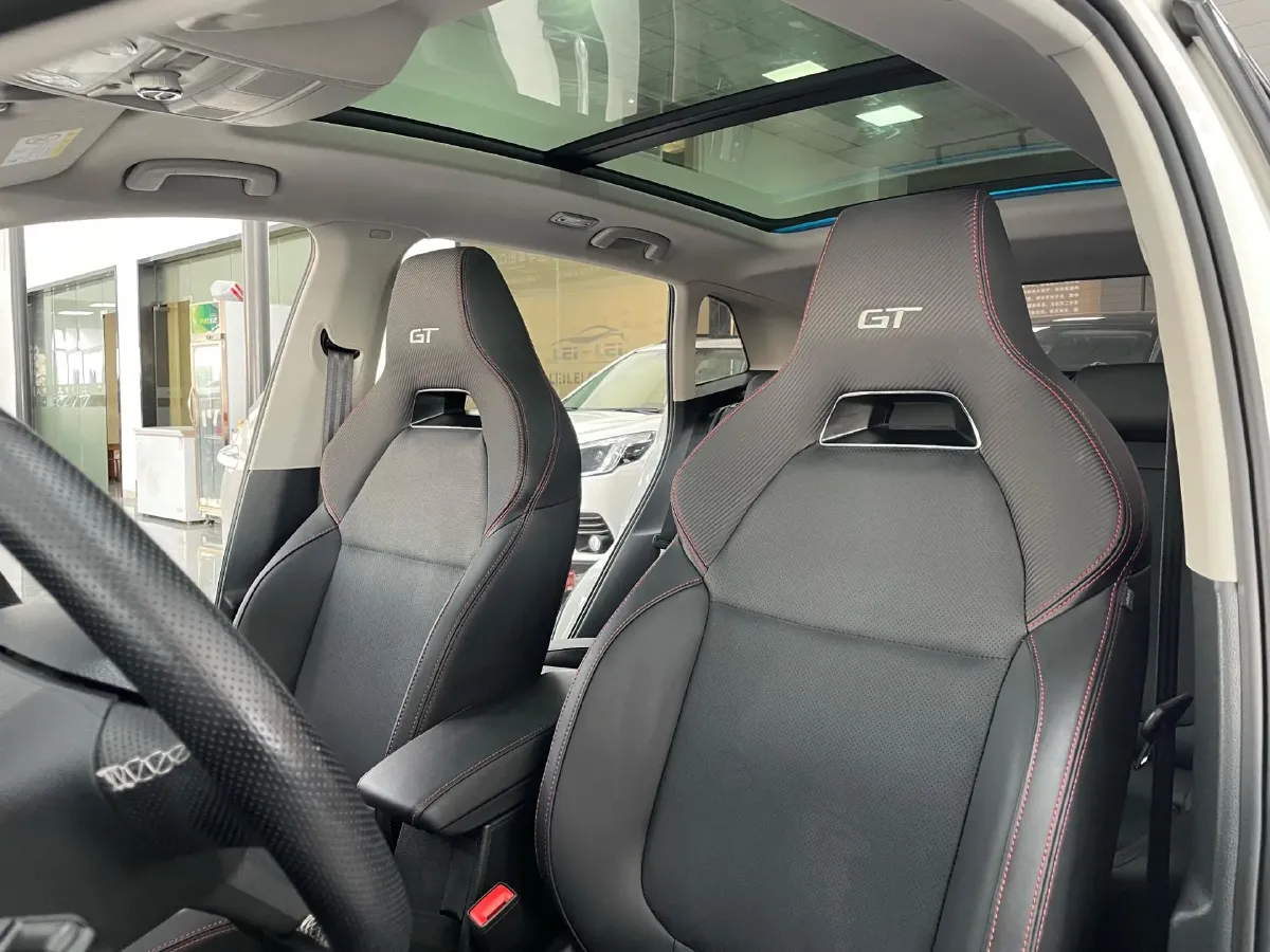 2021 Skoda Kamiq 1.2T 116HP L4 7DCT,autocango,china used car exporter,china ev exporter,chinese used car exporter,chinese used ev exporter