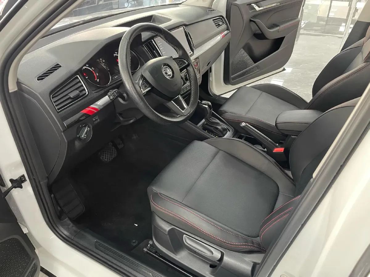 2021 Skoda Kamiq 1.2T 116HP L4 7DCT,autocango,china used car exporter,china ev exporter,chinese used car exporter,chinese used ev exporter