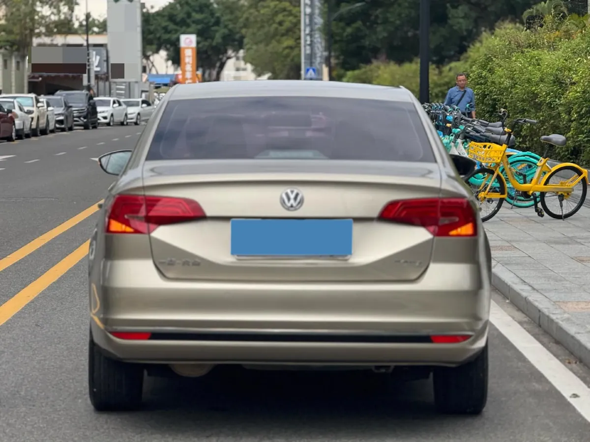2018 Volkswagen Bora 1.5L 110HP L4 6AT,autocango,china used car exporter,china ev exporter,chinese used car exporter,chinese used ev exporter