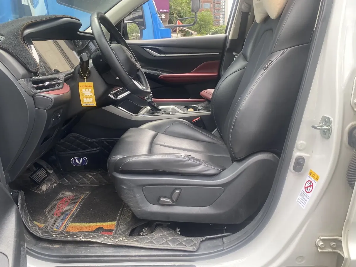 2022 ChangAn CS55 Plus 1.5T 180HP L4 7DCT,autocango,china used car exporter,china ev exporter,chinese used car exporter,chinese used ev exporter