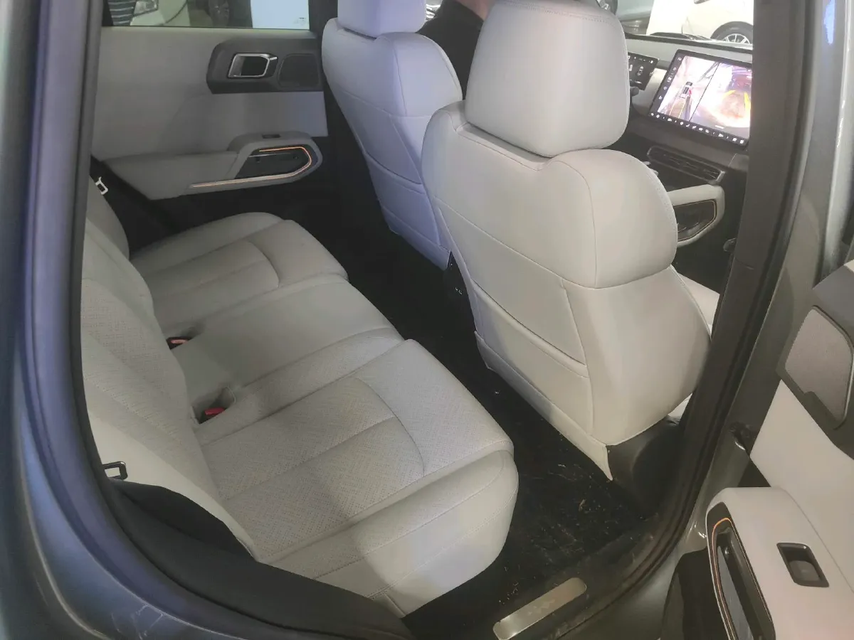 2025 FangChengBao Tai 3 BEV,autocango,china used car exporter,china ev exporter,chinese used car exporter,chinese used ev exporter