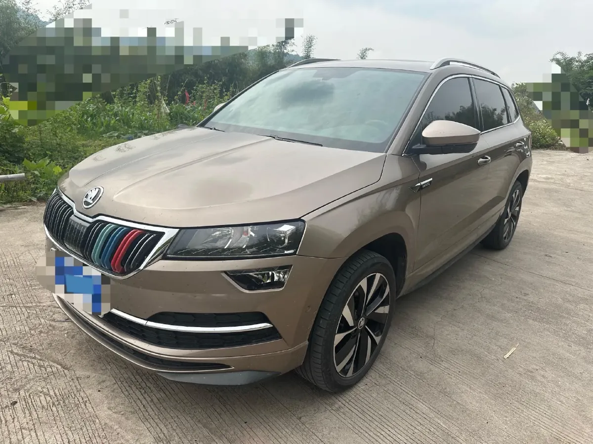 2022 Skoda Karoq 1.4T 150HP L4 7DCT,autocango,china used car exporter,china ev exporter,chinese used car exporter,chinese used ev exporter