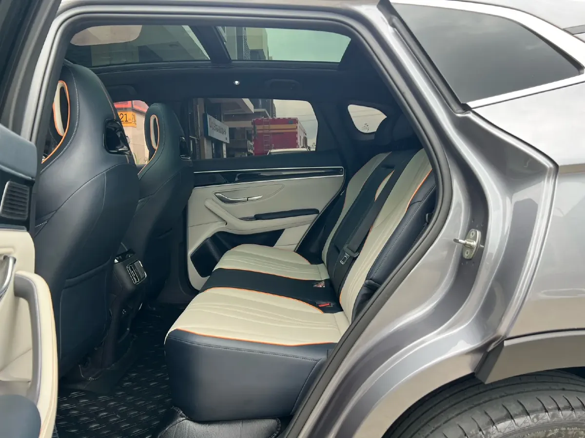 2023 BYD Song Plus BEV 71.8KWH,autocango,china used car exporter,china ev exporter,chinese used car exporter,chinese used ev exporter