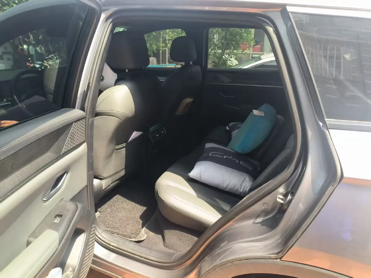 2026 BYD Song Pro 1.5L 101HP L4 E-CVT PHEV,autocango,china used car exporter,china ev exporter,chinese used car exporter,chinese used ev exporter