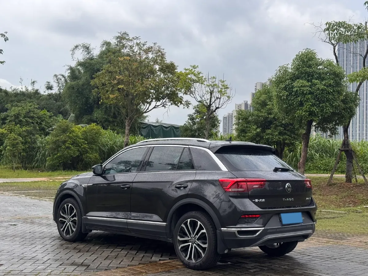 2020 Volkswagen T-Roc 1.4T 150HP L4 7DCT,autocango,china used car exporter,china ev exporter,chinese used car exporter,chinese used ev exporter