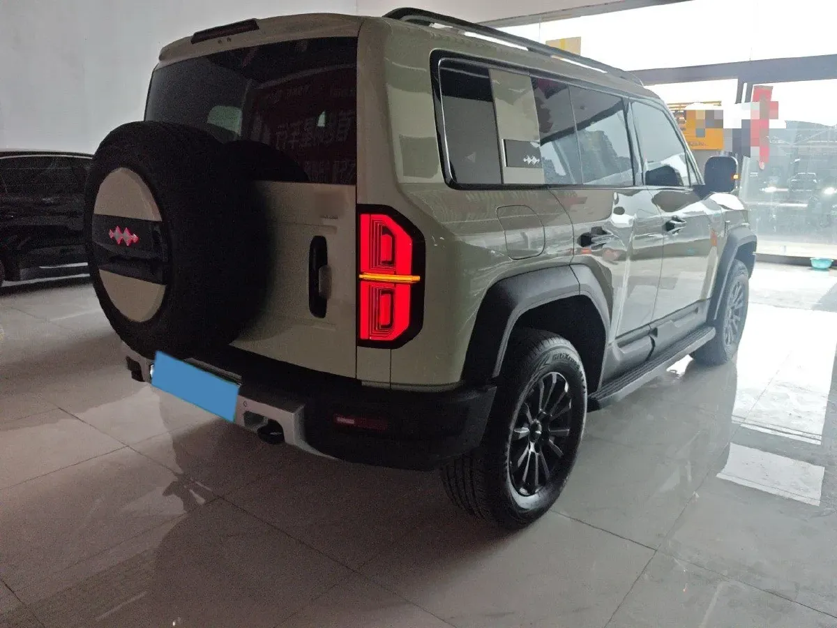 2023 FangChengBao Bao 5 1.5T 194HP L4 E-CVT PHEV 31.8KWH,autocango,china used car exporter,china ev exporter,chinese used car exporter,chinese used ev exporter