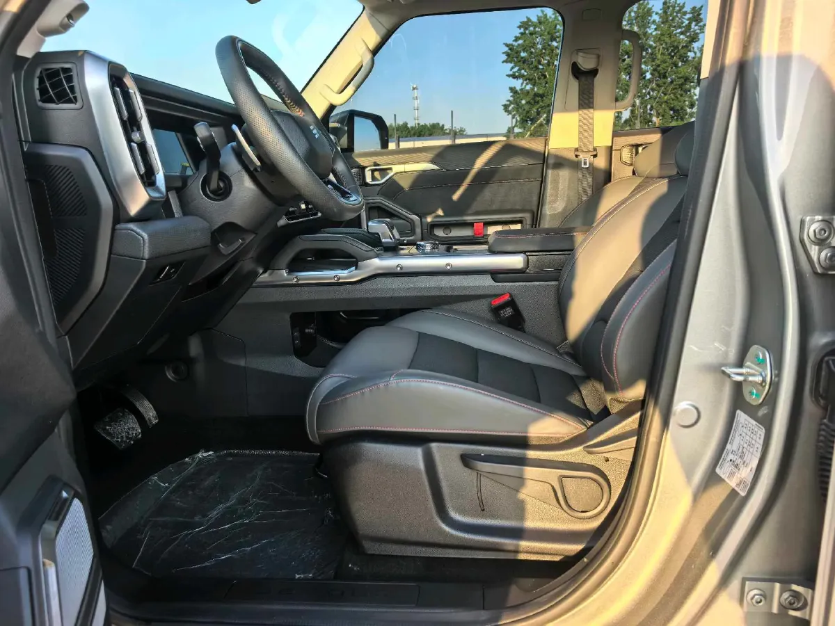 2023 Jetour Traveller 1.5T 184HP L4 7DCT,autocango,china used car exporter,china ev exporter,chinese used car exporter,chinese used ev exporter