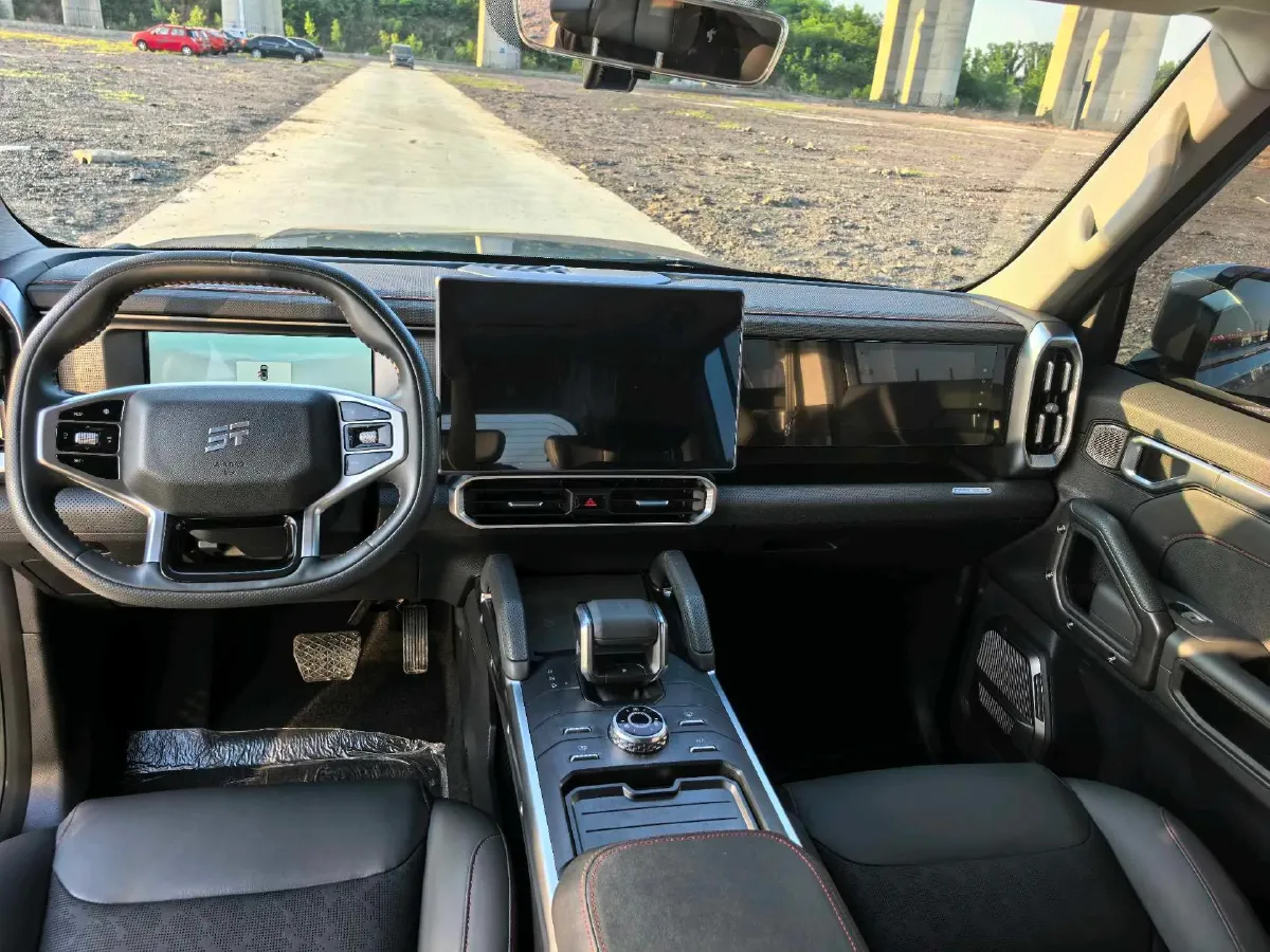 2023 Jetour Traveller 1.5T 184HP L4 7DCT,autocango,china used car exporter,china ev exporter,chinese used car exporter,chinese used ev exporter