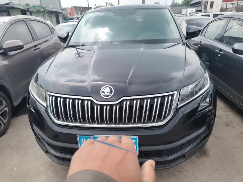 2018 Skoda Kodiak 2.0T 186HP L4 7DCT,autocango,china used car exporter,china ev exporter,chinese used car exporter,chinese used ev exporter