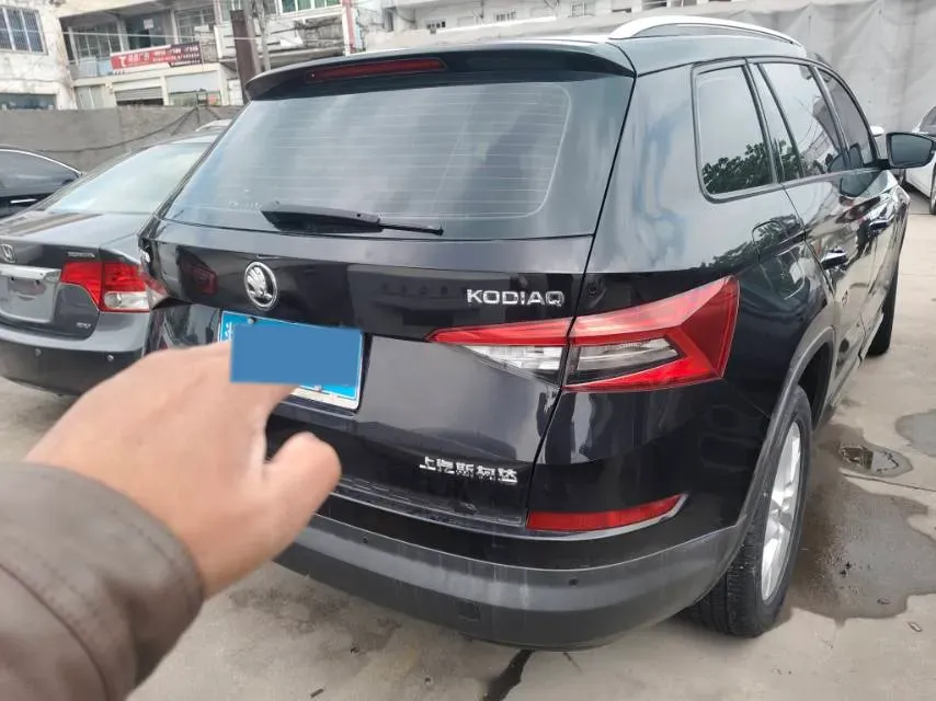 2018 Skoda Kodiak 2.0T 186HP L4 7DCT,autocango,china used car exporter,china ev exporter,chinese used car exporter,chinese used ev exporter