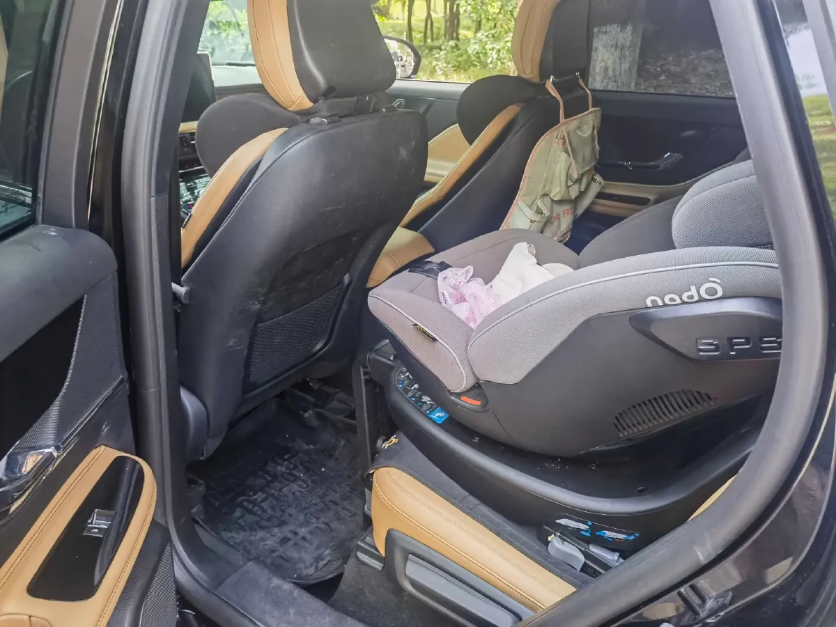 2021 Lincoln Corsair 2.0T 245HP L4 8AT,autocango,china used car exporter,china ev exporter,chinese used car exporter,chinese used ev exporter