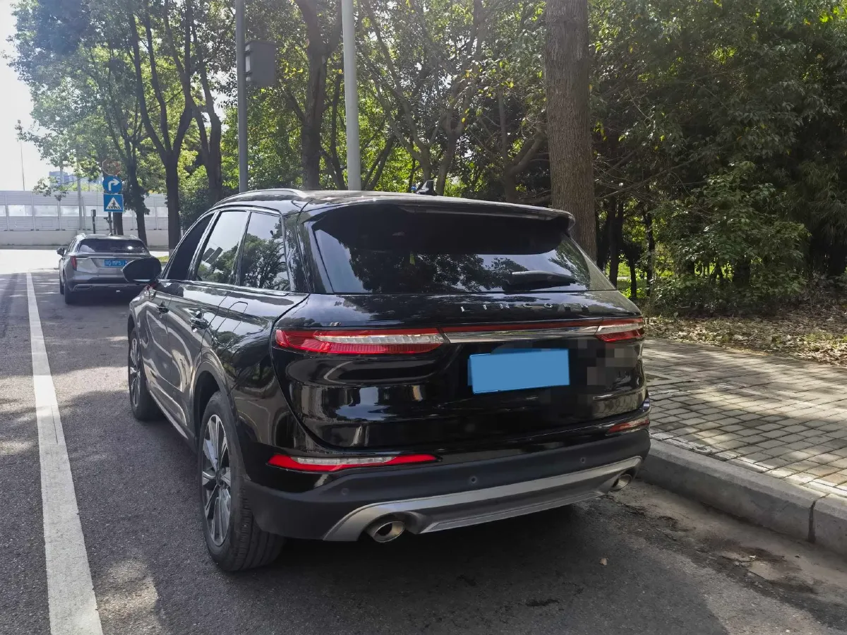 2021 Lincoln Corsair 2.0T 245HP L4 8AT,autocango,china used car exporter,china ev exporter,chinese used car exporter,chinese used ev exporter